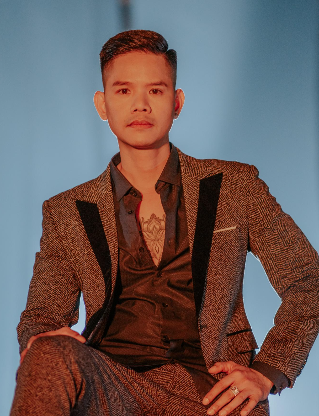 Lã Phong Lâm viết nhiều ca khúc trong giai đoạn dịch bệnh căng thẳng.