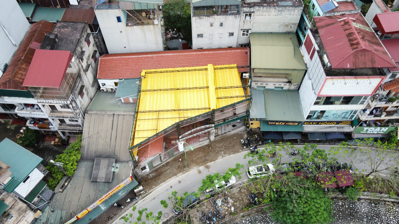 Theo UBND phường Pháp Bát, cuối năm 2023, Công ty cổ phần Kim Khí Hà Nội – VNSTEEL có đơn xin cải tạo, sửa chữa công trình tại địa chỉ số 658 đường Trương Định với lý do trong quá trình làm văn phòng, kho bãi, nhà xưởng của Công ty hiện tại đã xuống cấp.