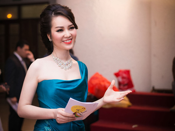 Những Hoa hậu, Á hậu bén duyên với truyền hình ảnh 3