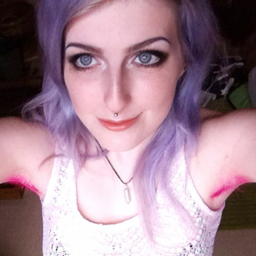 Những tín đồ nổi loạn thích nách xanh, đỏ, hồng ảnh 5