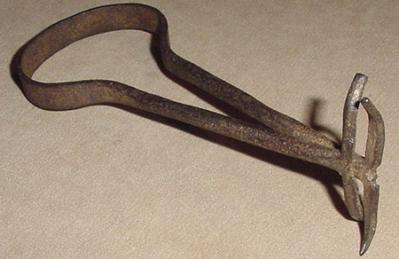 10 dụng cụ tra tấn kinh hoàng nhất thời Trung Cổ ảnh 9