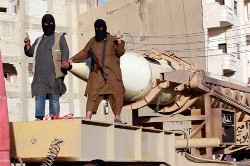 IS hiện đang chiếm giữ nhiều khu vực rộng lớn ở Iraq và Syria. (Ảnh: Reuters)