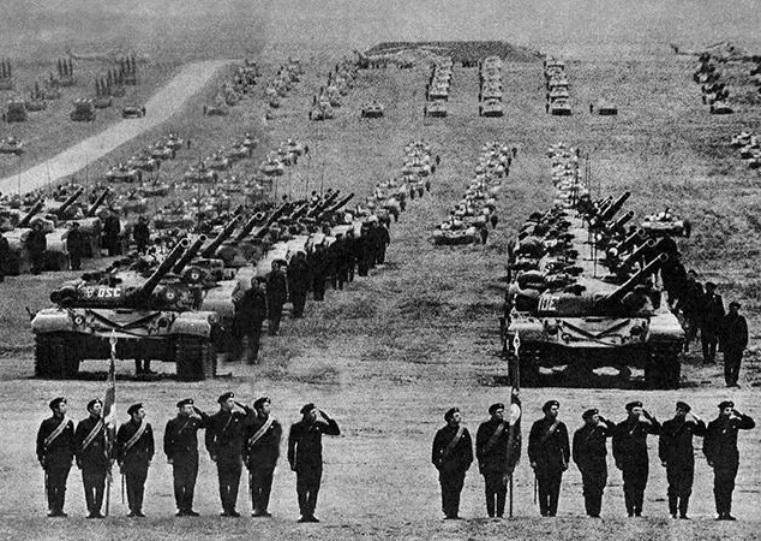 Trong trường hợp nổ ra tấn công hạt nhân, cả Liên Xô và Mỹ đều có kịch bản hành động. Nguồn: russian7.ru. Trong trường hợp nổ ra tấn công hạt nhân, cả Liên Xô và Mỹ đều có kịch bản hành động. Nguồn: russian7.ru.