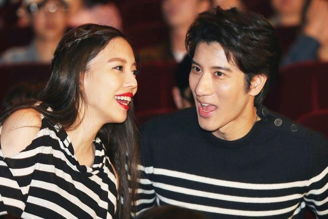 Vương Lực Hoành tố vợ cũ đe dọa anh để đạt được mục đích. Vương Lực Hoành tố vợ cũ đe dọa anh để đạt được mục đích.