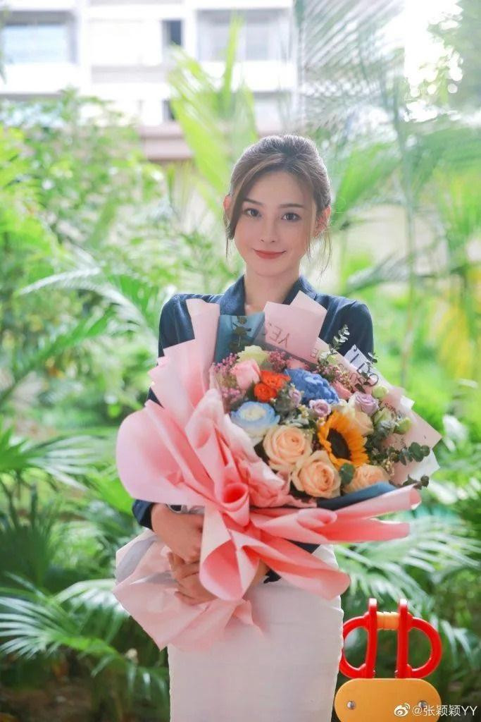 Uông Tiểu Phi bác bỏ tin đồn ngoại tình, nhưng không đề cập đến mối quan hệ với Trương Dĩnh Dĩnh là gì.