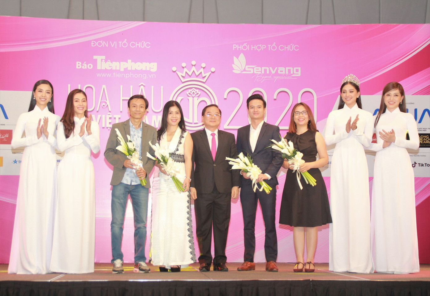 Hoa hậu Việt Nam 2020: Sẽ có những dự án tôn vinh đội ngũ phòng chống COVID-19 ảnh 2