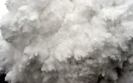 Những trường hợp thoát chết diệu kỳ trong cơn động đất Nepal ảnh 1