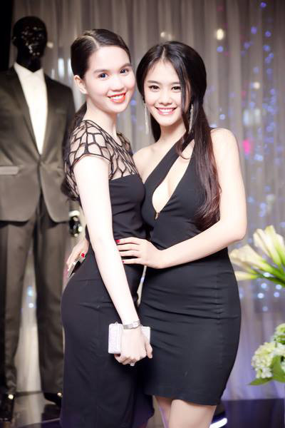 'Người mẫu nâng ngực' Linh Chi khoe đường cong rực lửa ảnh 7