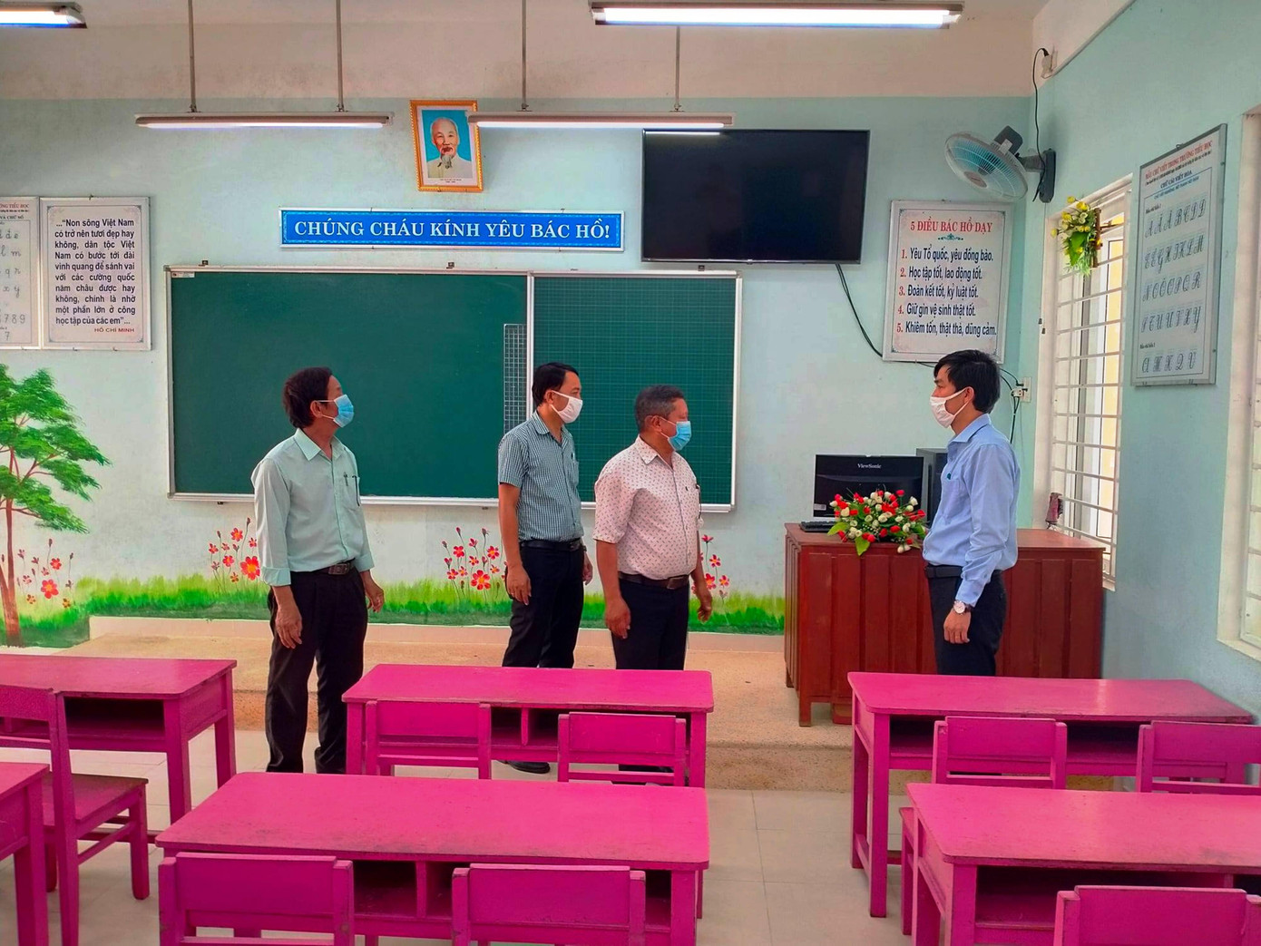 Kiểm tra cơ sở vật chất trước thềm năm học mới tại TT-Huế