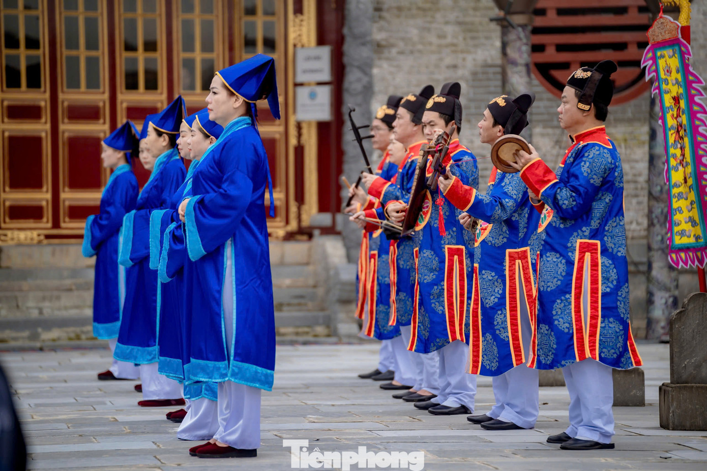 Trong buổi lễ, còn có các nghi thức, hoạt động biểu diễn đại nhạc, tiểu nhạc mừng năm mới. Trong buổi lễ, còn có các nghi thức, hoạt động biểu diễn đại nhạc, tiểu nhạc mừng năm mới.