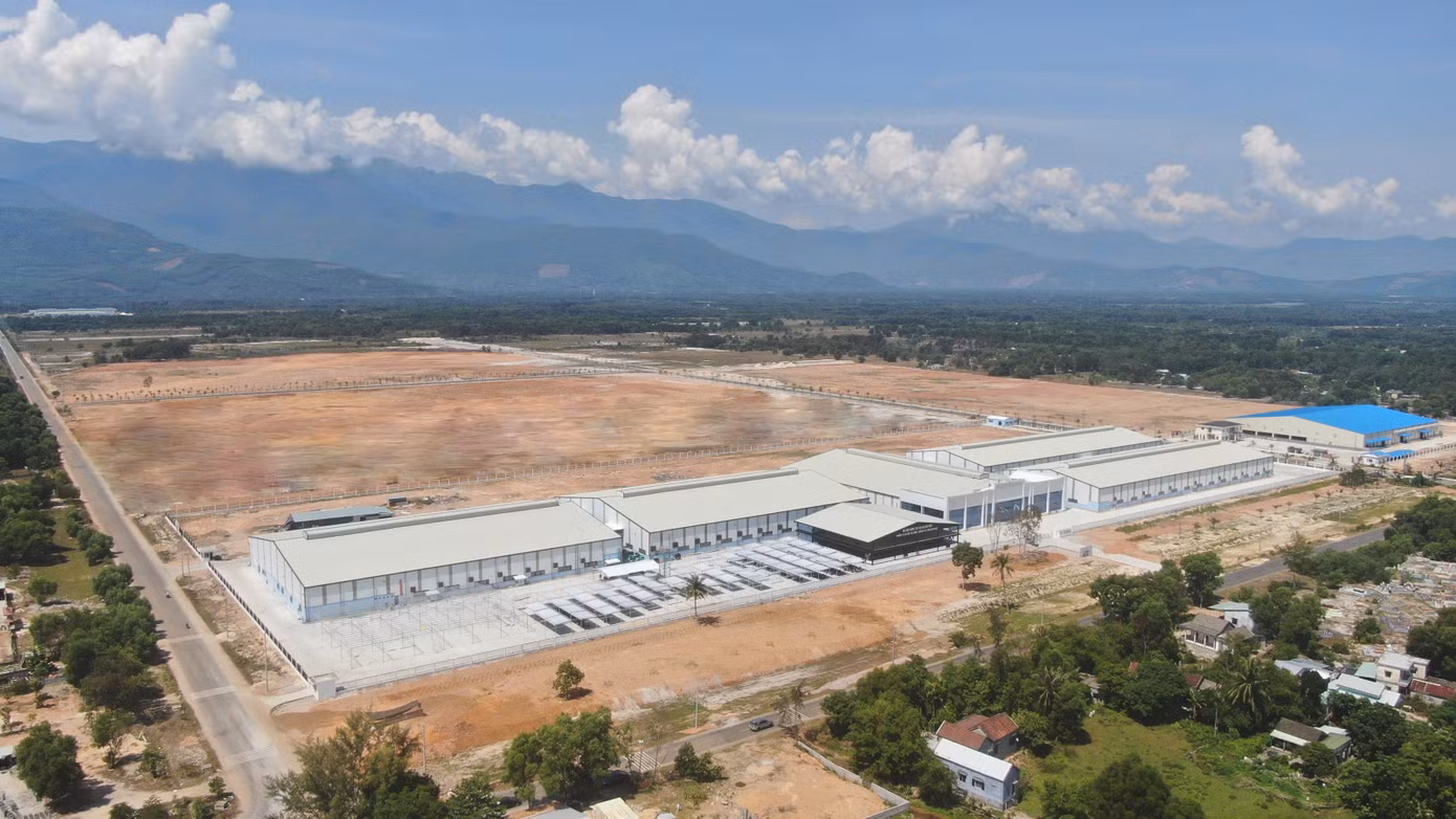 Phát triển công nghiệp, dịch vụ tại Huế.