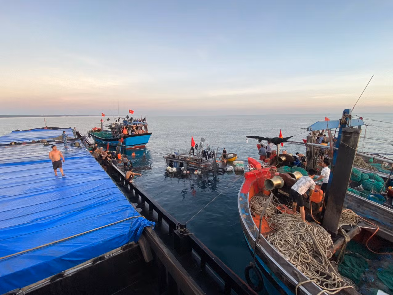 Khu vực tàu cá bị chìm. Khu vực tàu cá bị chìm.