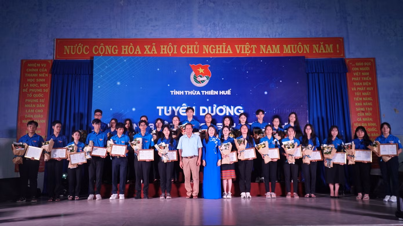 Đây là những tấm gương tiêu biểu trong học tập, rèn luyện, nghiên cứu khoa học.