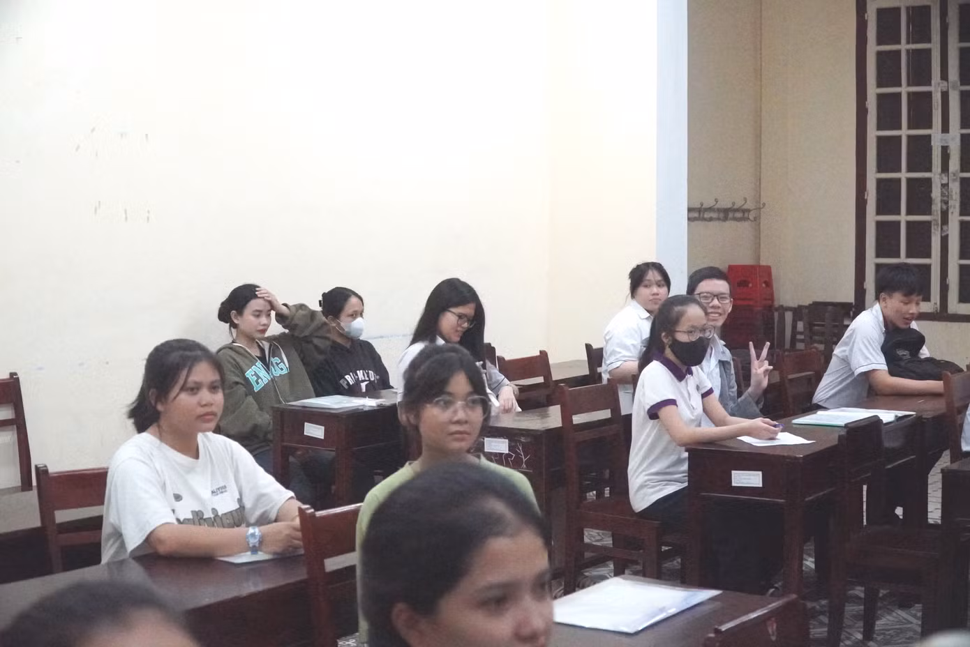Thí sinh tự tin bước vào kỳ thi. Thí sinh tự tin bước vào kỳ thi.