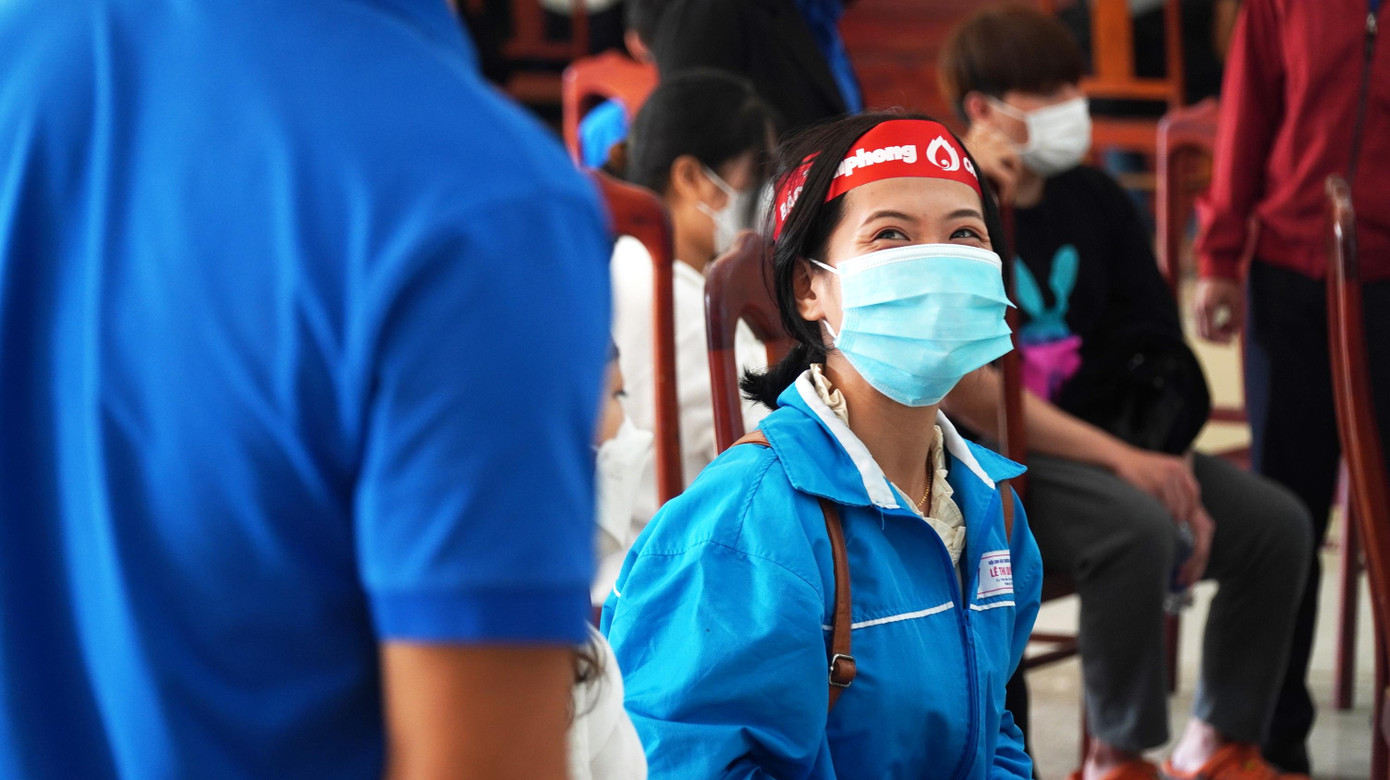 Háo hức chờ hiến máu