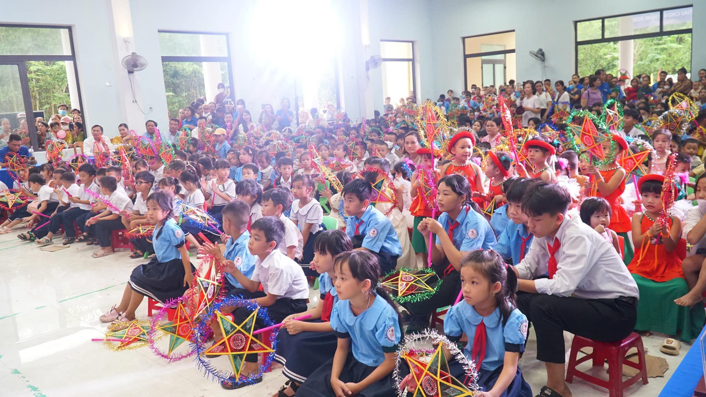 Đây là hoạt động truyền thống hàng năm gắn với công tác chăm sóc, giáo dục và bảo vệ trẻ em của Tỉnh Đoàn, Hội đồng Đội tỉnh TT-Huế...