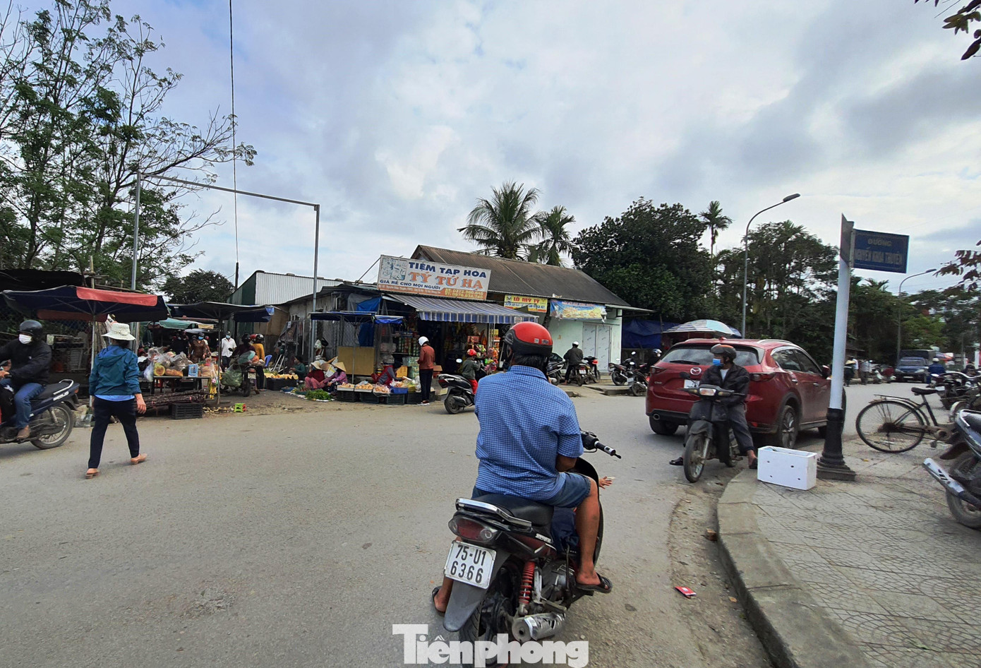 Từ vụ việc này, lãnh đạo UBND thị xã Hương Trà quyết định cho thanh tra toàn diện về công tác quản lý, hoạt động tài chính đối với Ban quản lý chợ Tứ Hạ