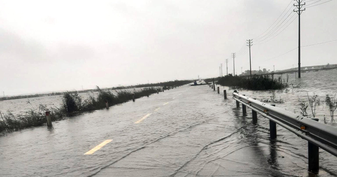 Quốc lộ 49B đoạn qua xã Hương Phong, TP Huế.