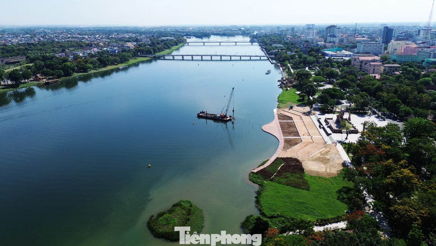 Nơi đây một lần nữa sẽ là tâm điểm chú ý của cả nước, hứa hẹn trở thành một sân khấu đẳng cấp, đầy cảm xúc, nổi bật, khác biệt và sang trọng cho vhung kết Hoa hậu Việt Nam 2024 diễn ra vào đêm 14/6. Nơi đây một lần nữa sẽ là tâm điểm chú ý của cả nước, hứa hẹn trở thành một sân khấu đẳng cấp, đầy cảm xúc, nổi bật, khác biệt và sang trọng cho vhung kết Hoa hậu Việt Nam 2024 diễn ra vào đêm 14/6.