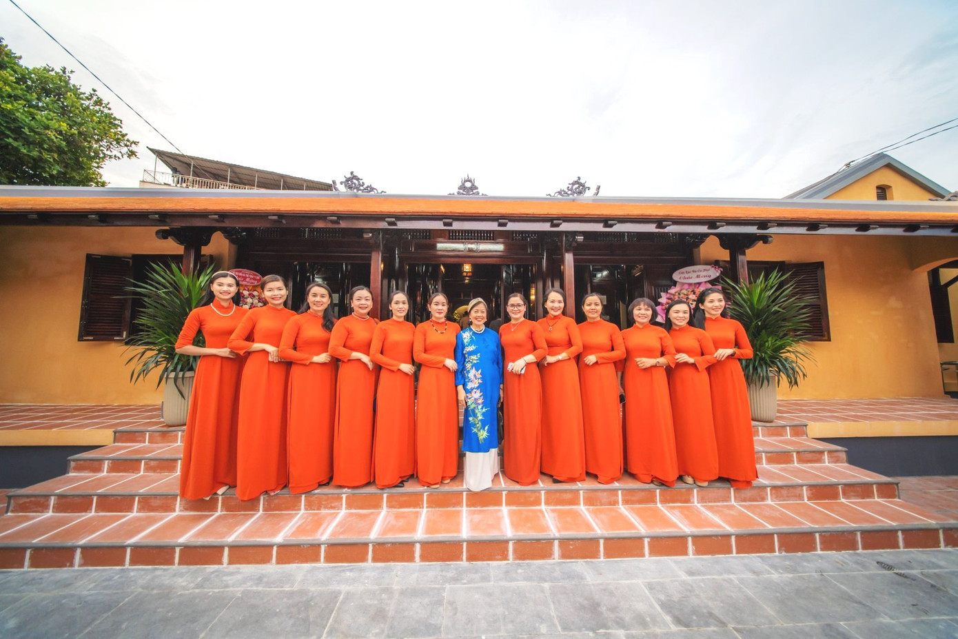 Tri thức may, mặc áo dài Huế trở thành Di sản văn hóa phi vật thể quốc gia ảnh 2 Tri thức may, mặc áo dài Huế trở thành Di sản văn hóa phi vật thể quốc gia ảnh 2