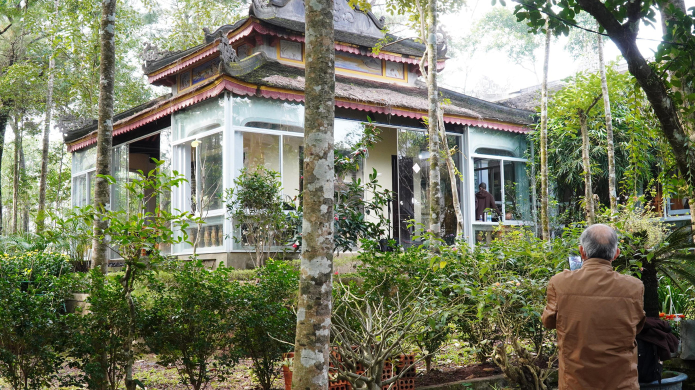 Ngày 28/10/2018, Thiền sư Thích Nhất Hạnh từ Thái Lan trở về ngôi chùa Từ Hiếu tịnh dưỡng và chia sẻ ý nguyện muốn sống tại đây cho đến ngày viên tịch. Ngày 28/10/2018, Thiền sư Thích Nhất Hạnh từ Thái Lan trở về ngôi chùa Từ Hiếu tịnh dưỡng và chia sẻ ý nguyện muốn sống tại đây cho đến ngày viên tịch.