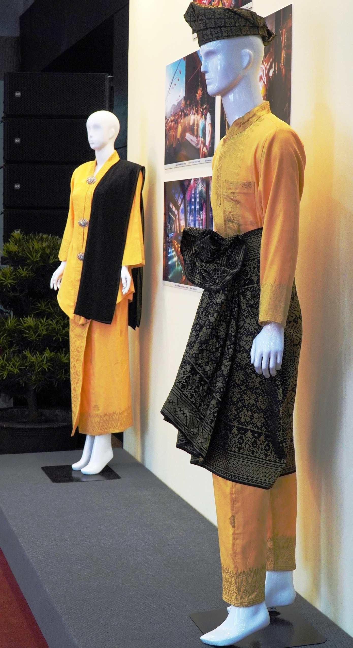 Trang phục truyền thống Malaysia. Ảnh: Ngọc Văn