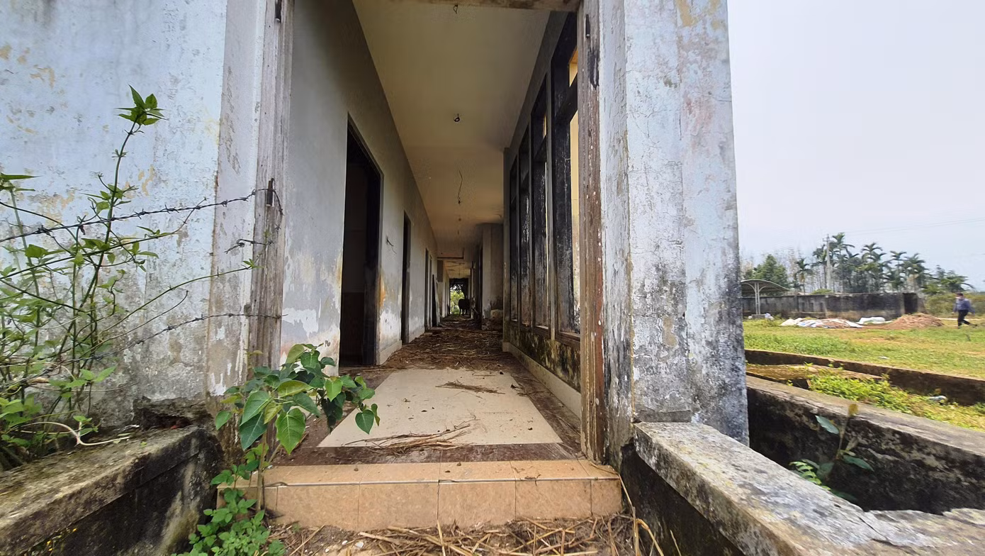 Vẫn chưa có phương án khả dĩ để "giải cứu" dự án nhà máy xi măng "mắc cạn" giữa vùng núi Nam Đông Vẫn chưa có phương án khả dĩ để "giải cứu" dự án nhà máy xi măng "mắc cạn" giữa vùng núi Nam Đông