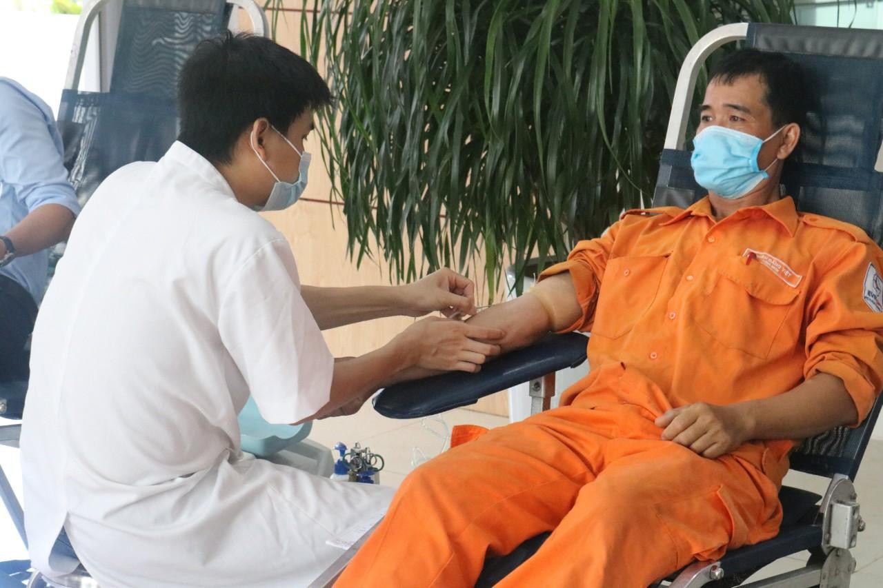 Lượng máu thu được từ chương trình bổ sung kịp thời cho nguồn dự trữ cấp cứu, điều trị.