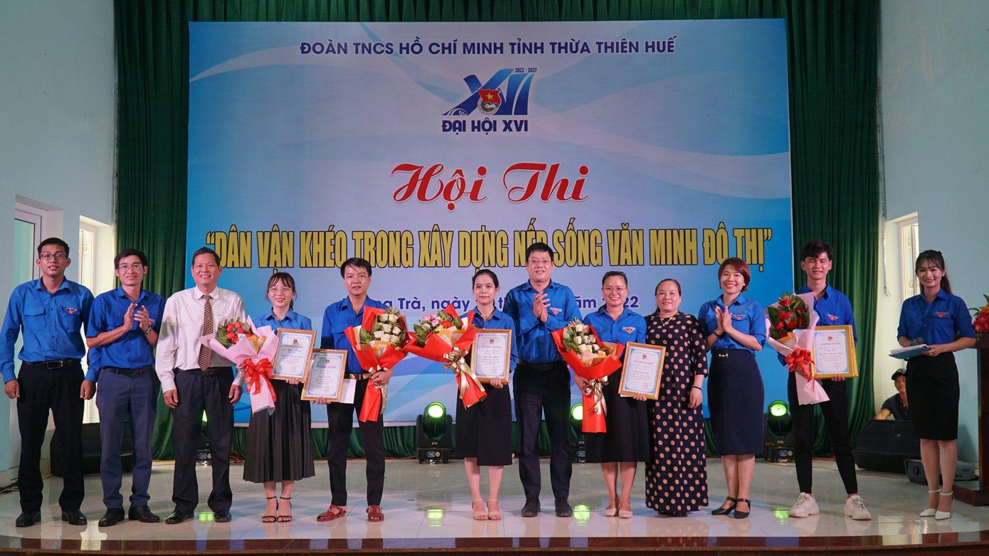 Thông qua hội thi nhằm tuyên truyền những cách làm hay, sáng tạo trong phong trào thi đua “Dân vận khéo xây dựng nếp sống văn minh đô thị” trong tuổi trẻ TT-Huế.