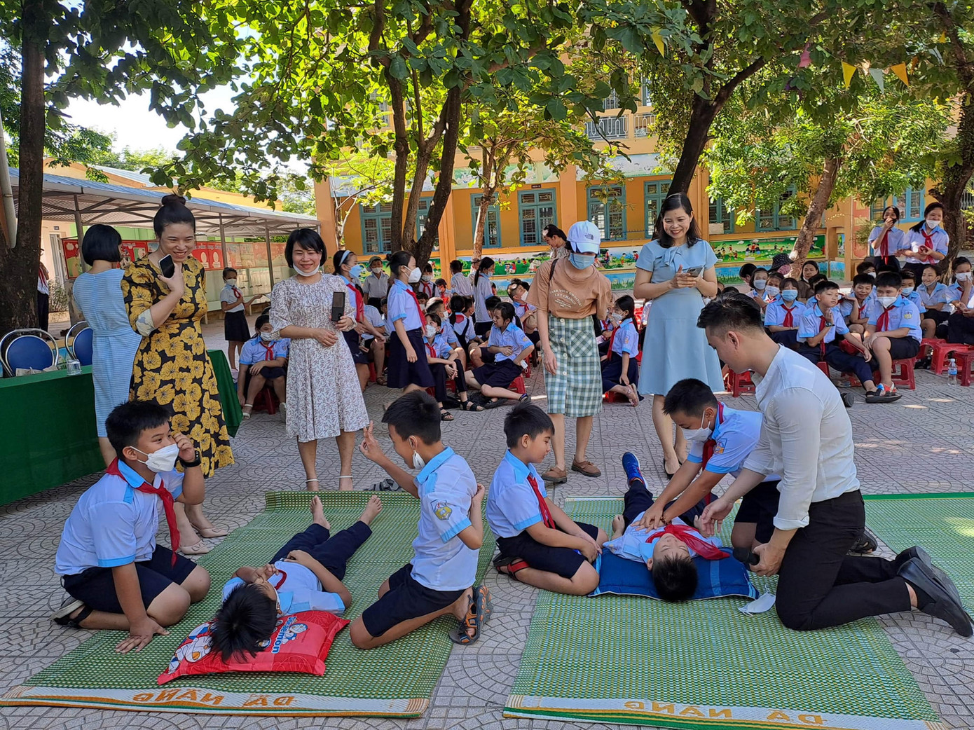 Tuyên truyền, tập huấn kỹ năng phòng tránh tai nạn đuối nước trong trẻ em, học sinh Tuyên truyền, tập huấn kỹ năng phòng tránh tai nạn đuối nước trong trẻ em, học sinh