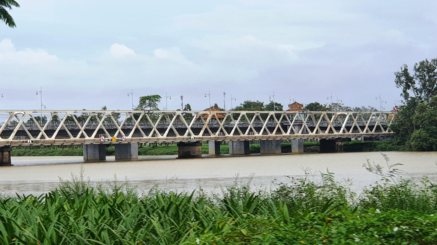 Mực nước sông Hương ở khu vực Kim Long vào ngày 7/10 Mực nước sông Hương ở khu vực Kim Long vào ngày 7/10