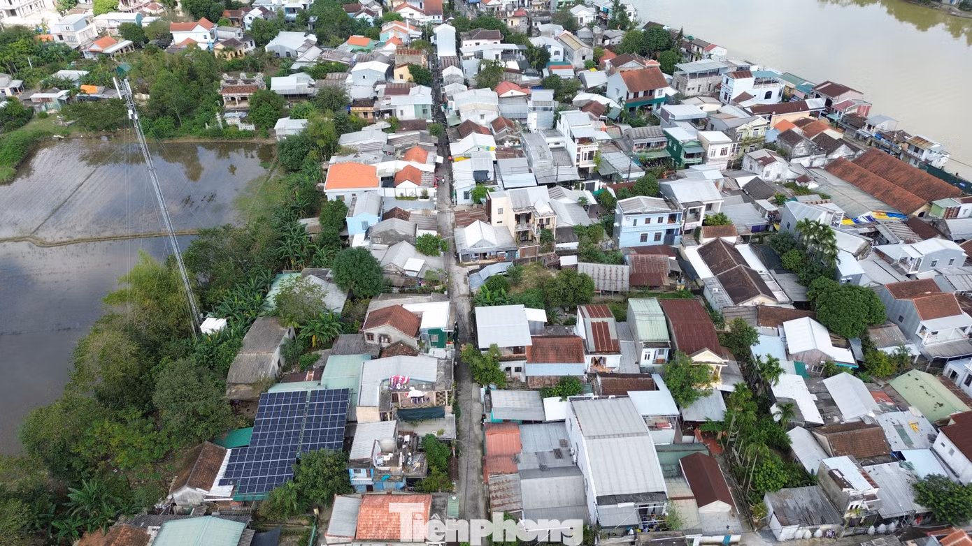 UBND tỉnh Thừa Thiên-Huế (TT-Huế) vừa có quyết định công nhận nghề rèn Bao Vinh, phường Hương Vinh, TP. Huế, là nghề truyền thống của tỉnh.