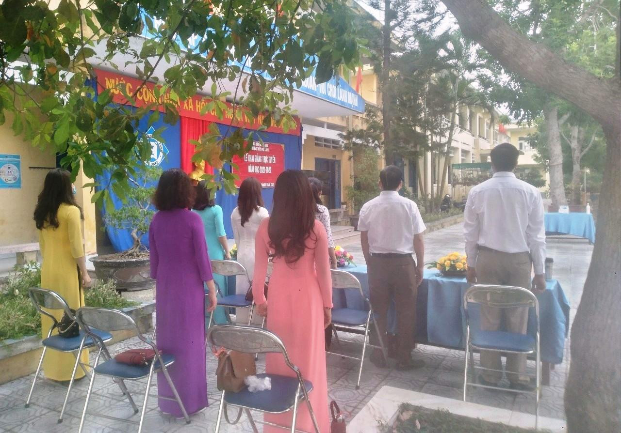 Sáng nay, 57/63 tỉnh, thành khai giảng năm học đặc biệt trong lịch sử giáo dục ảnh 42 Sáng nay, 57/63 tỉnh, thành khai giảng năm học đặc biệt trong lịch sử giáo dục ảnh 42