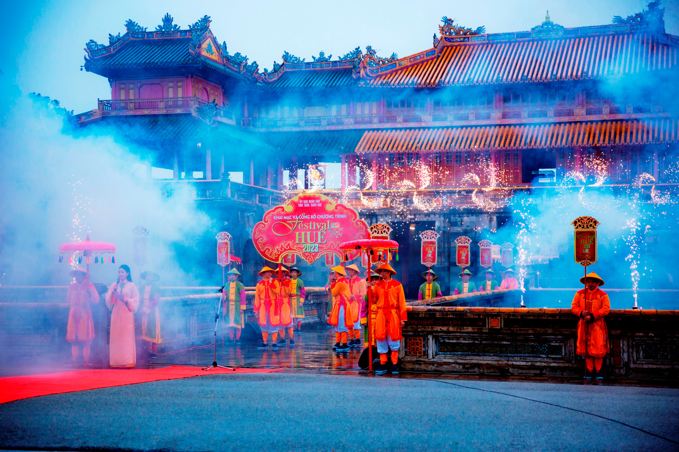 Ban sóc là lễ ban lịch mới được tổ chức định kỳ vào cuối năm âm lịch. Lễ này được tổ chức thực sự quy mô vào đầu triều Minh Mạng. Ảnh: Đình Hoàng