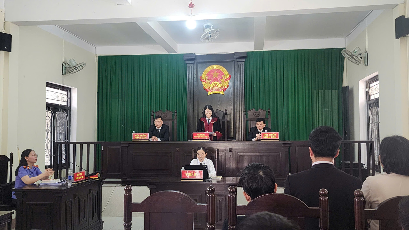 Tòa tuyên buộc Công ty Xổ số Kiến thiết Huế trả thưởng 2 tỷ đồng cho người mua tờ vé số trúng giải đặc biệt.