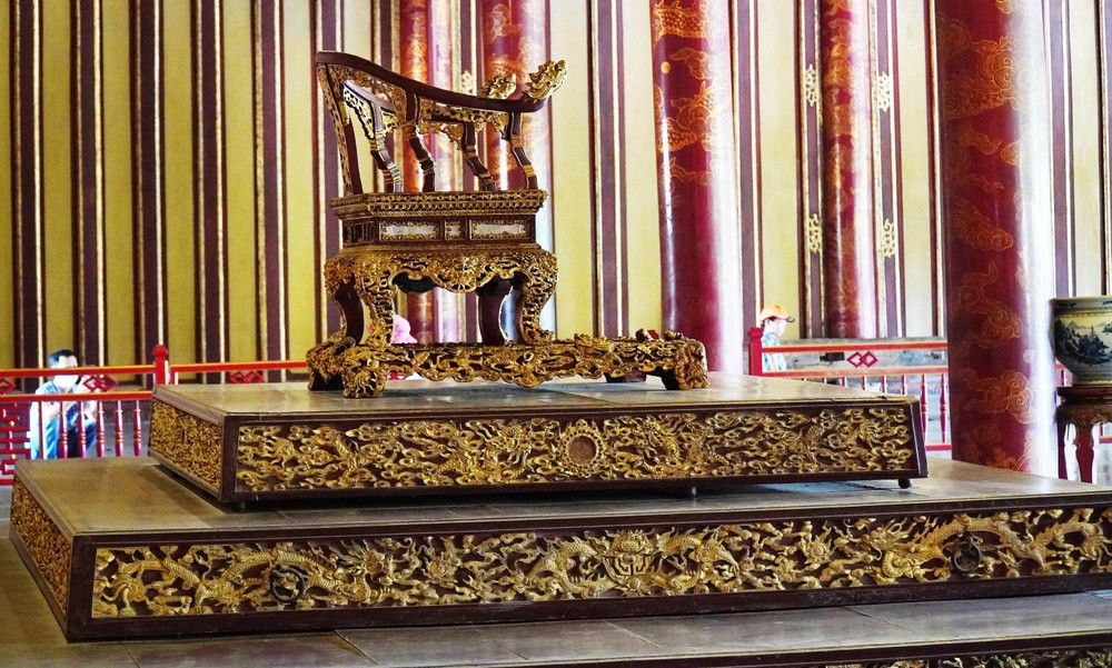 Ngai vàng - bảo vật quốc gia trong điện Thái Hòa. Ảnh: Ngọc Văn Ngai vàng - bảo vật quốc gia trong điện Thái Hòa. Ảnh: Ngọc Văn