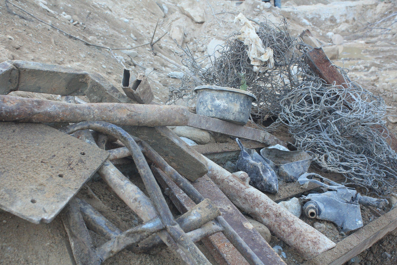 Những manh mối quan trọng trong đợt tìm kiếm người mất tích ở giai đoạn 5 tại khu vực thủy điện Rào Trăng 3