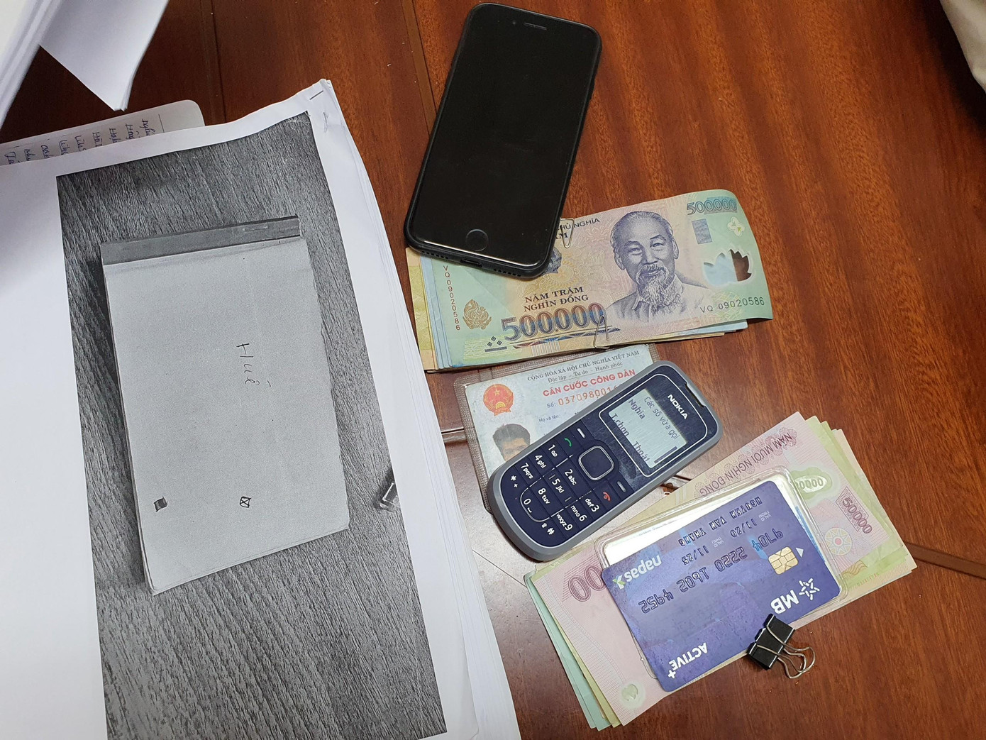 Tang vật liên quan Tang vật liên quan