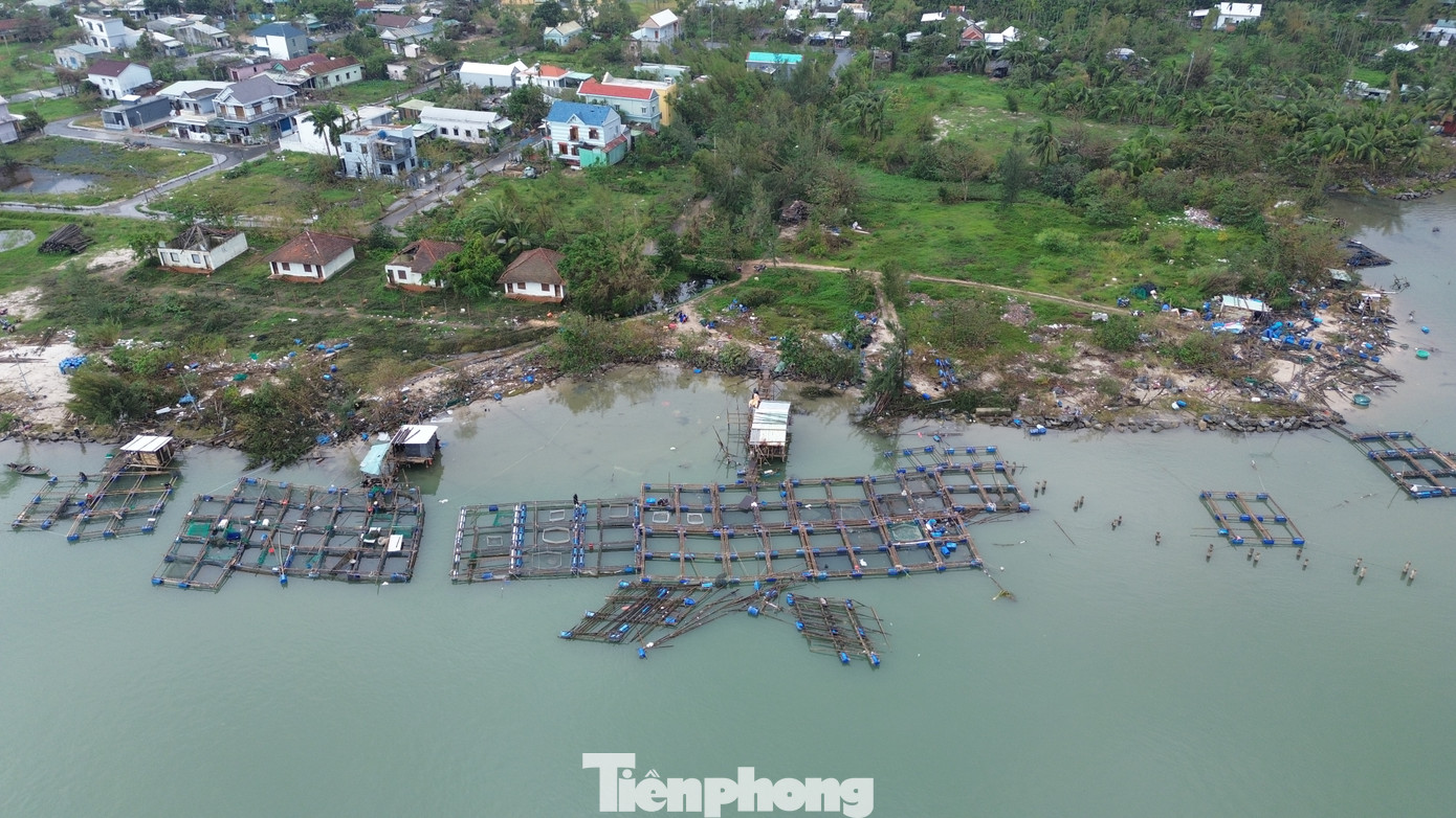 Ông Nguyễn Văn Nhân còn cho biết từ những thiệt hại nặng nề như hiện nay đối với ngành thủy sản địa phương, chính quyền thị trấn kiến nghị cơ quan chuyên môn, ngành nông nghiệp, Chi cục Thủy sản tỉnh Thừa Thiên-Huế có hướng dẫn về quy cách lồng bè nuôi cá chịu được thiên tai gió bão và có phương án hỗ trợ con giống. Đồng thời, có chính sách hỗ trợ nguồn vốn, gia hạn vốn vay để người dân khôi phục sản xuất, tái phục hồi sinh kế.