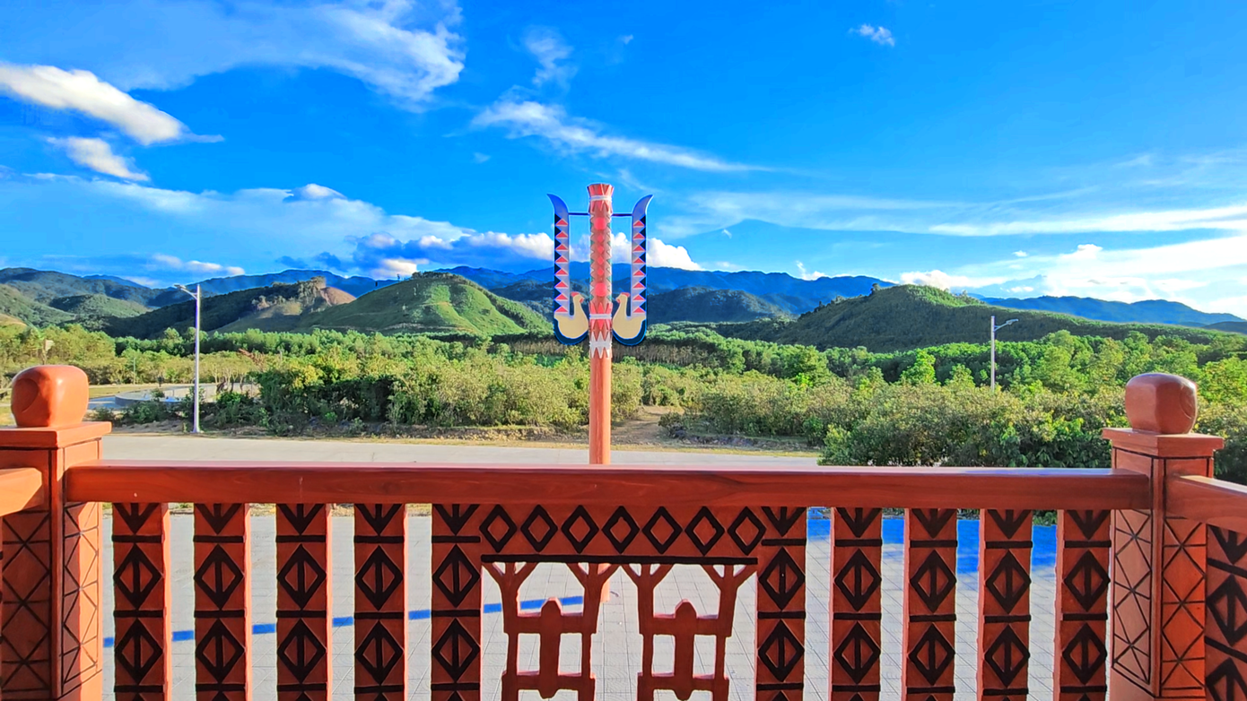 Những nét đặc trưng kiến trúc văn hóa vùng cao A Lưới tụ hội tại Làng văn hóa. Những nét đặc trưng kiến trúc văn hóa vùng cao A Lưới tụ hội tại Làng văn hóa.