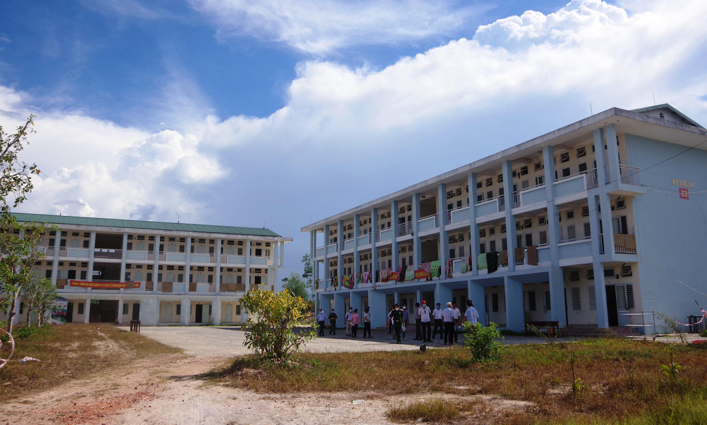 Cơ sở này bảo đảm điều kiện chăm sóc, theo dõi, điều trị các ca nhiễm SARS -CoV-2 không triệu chứng tại TT-Huế Cơ sở này bảo đảm điều kiện chăm sóc, theo dõi, điều trị các ca nhiễm SARS -CoV-2 không triệu chứng tại TT-Huế