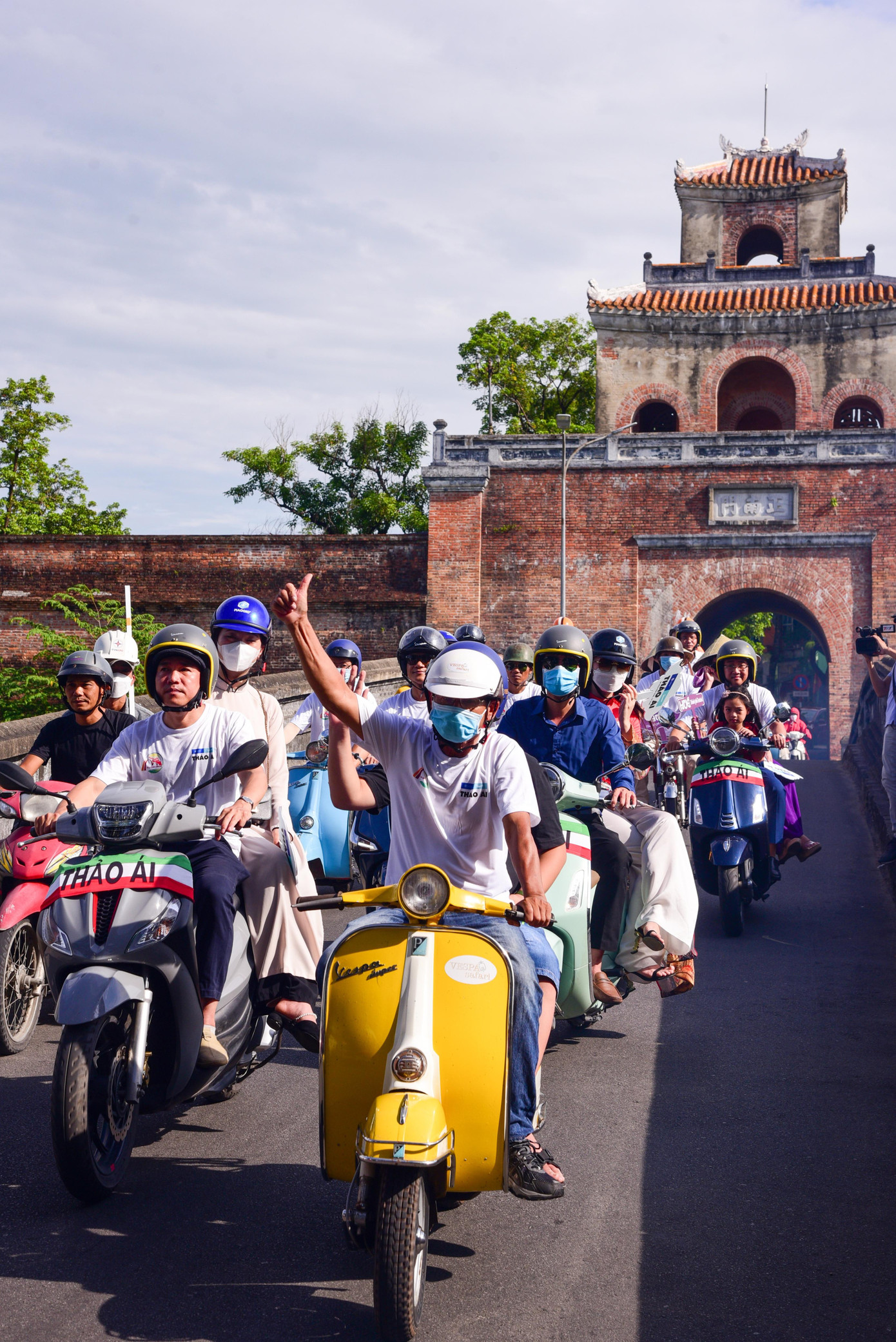 Tại chương trình diễu hành, nhiều chủng loại xe máy cổ như Vespa, Piaggio, các dòng xe tay côn thuộc hãng Honda - chủ yếu là Honda 67, với số lượng 62 chiếc đã có dịp trình làng.