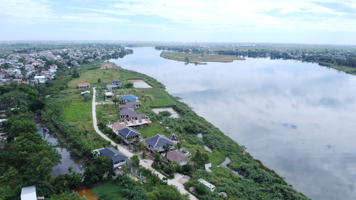 Theo Sở KH&ĐT TT-Huế, qua thanh tra, tổng diện tích hiện hữu của các công trình tại dự án bảo đảm mục tiêu và mật độ gộp 5%. Tỷ lệ này phù hợp Quyết định chủ trương đầu tư điều chỉnh của dự án