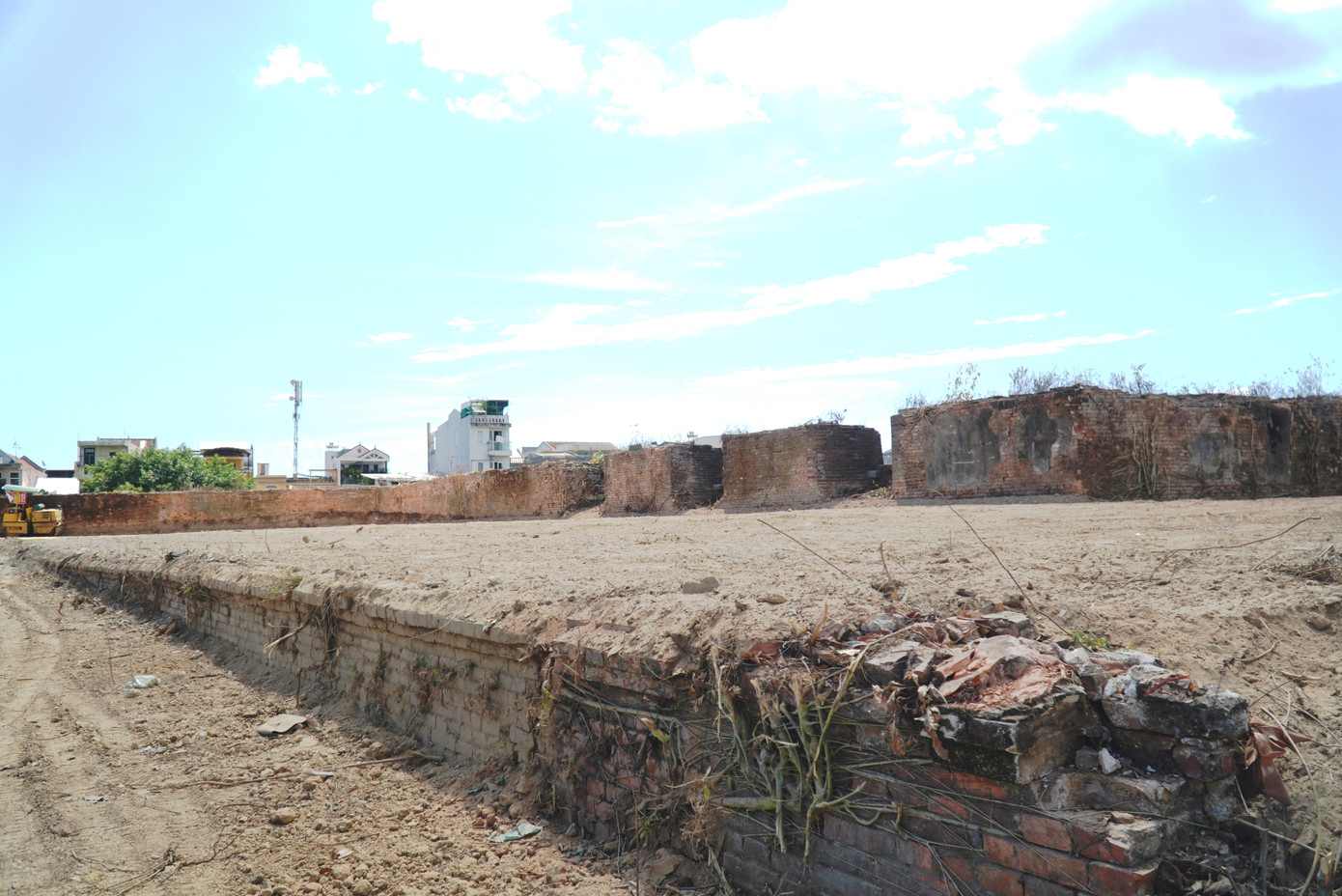 Theo ông Hoàng Việt Trung - Giám đốc Trung tâm Bảo tồn Di tích Cố đô Huế, sau khi tiếp nhận khu vực Thượng thành, đơn vị sẽ phối hợp với chính quyền các địa phương và người dân khu vực Thành nội Huế cùng chung tay bảo vệ di sản, giữ gìn tính nguyên trạng của di tích, chống tái lấn chiếm và bảo đảm vệ sinh môi trường.