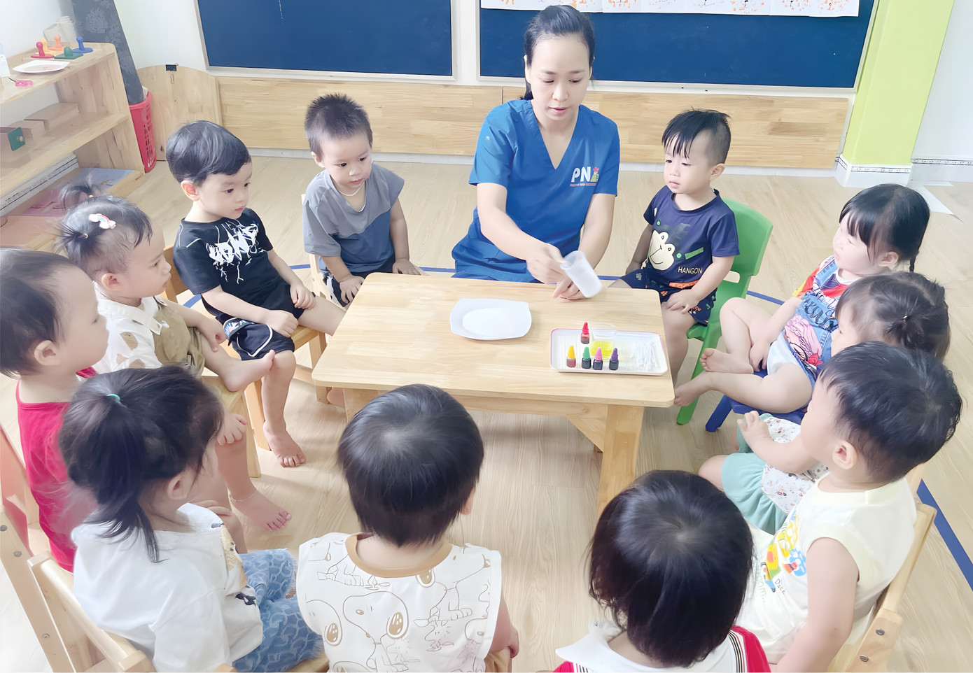 Áp lực công việc cao, mức lương thấp, khung chính sách đãi ngộ chưa điều chỉnh, chưa đảm bảo tương xứng với đặc thù công việc vất vả... là nguyên nhân khiến nhiều giáo viên mầm non tại TT-Huế nghỉ việc thời gian gần đây. Ảnh minh họa Áp lực công việc cao, mức lương thấp, khung chính sách đãi ngộ chưa điều chỉnh, chưa đảm bảo tương xứng với đặc thù công việc vất vả... là nguyên nhân khiến nhiều giáo viên mầm non tại TT-Huế nghỉ việc thời gian gần đây. Ảnh minh họa