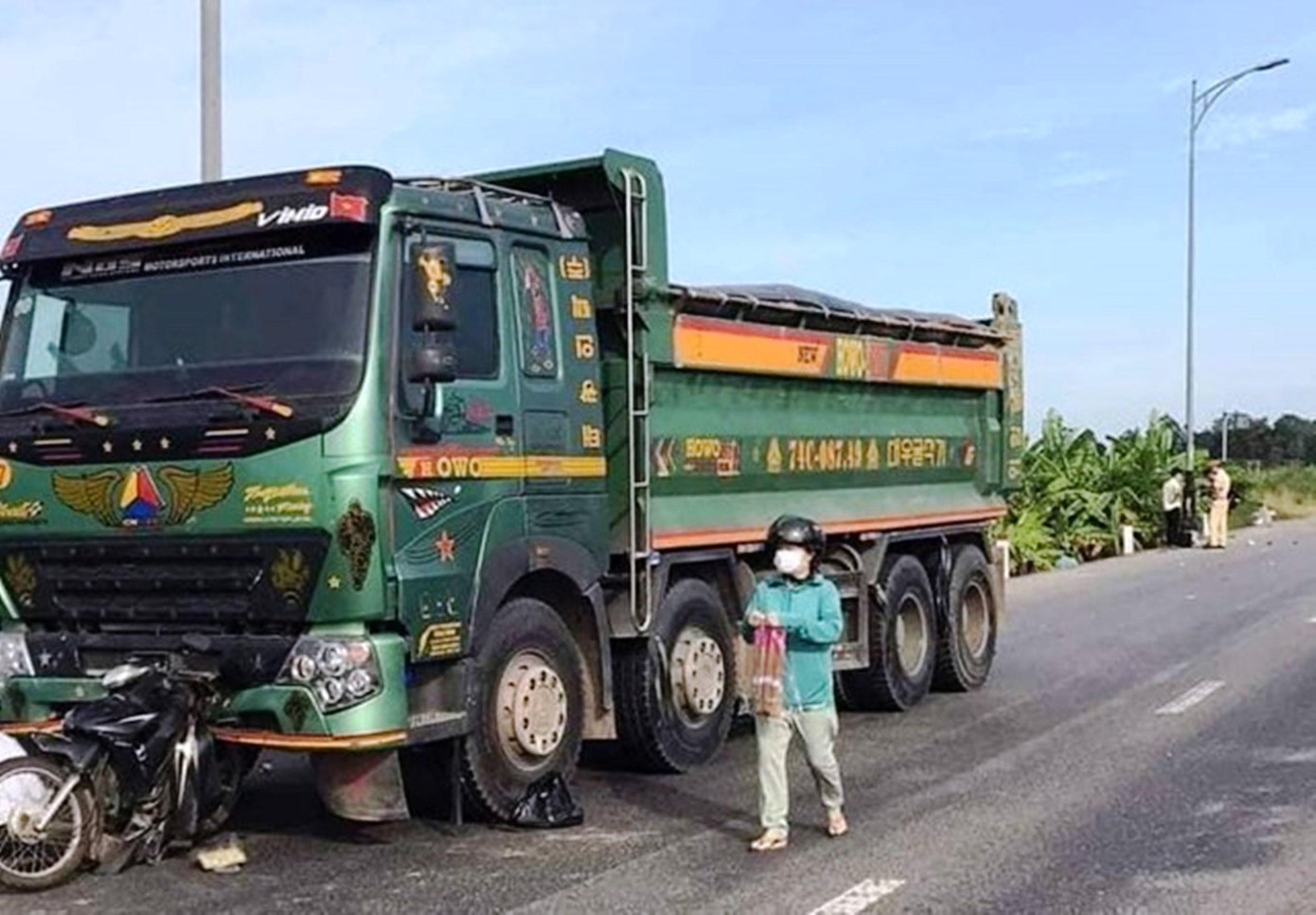 Hiện trường vụ tai nạn giao thông nghiêm trọng. Ảnh: CTV