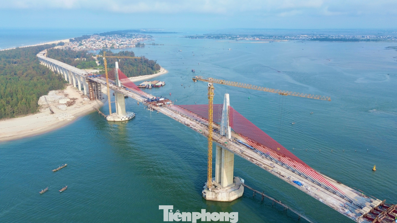 Mặc dù gặp nhiều khó khăn về địa hình, thời tiết và công tác giải phóng mặt bằng, tiến độ thi công công trình vẫn được đảm bảo nhờ sự chỉ đạo sát sao của lãnh đạo TP Huế và quyết tâm cao của các đơn vị thực hiện dự án.