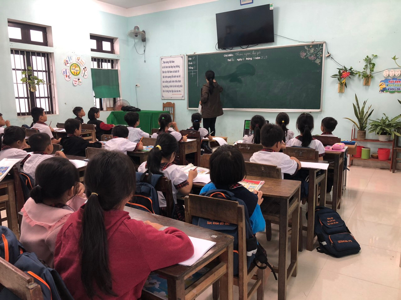 Hoạt động dạy, học trở lại bình thường ở xã thấp trũng Phú Lương, Phú Vang, TT-Huế.