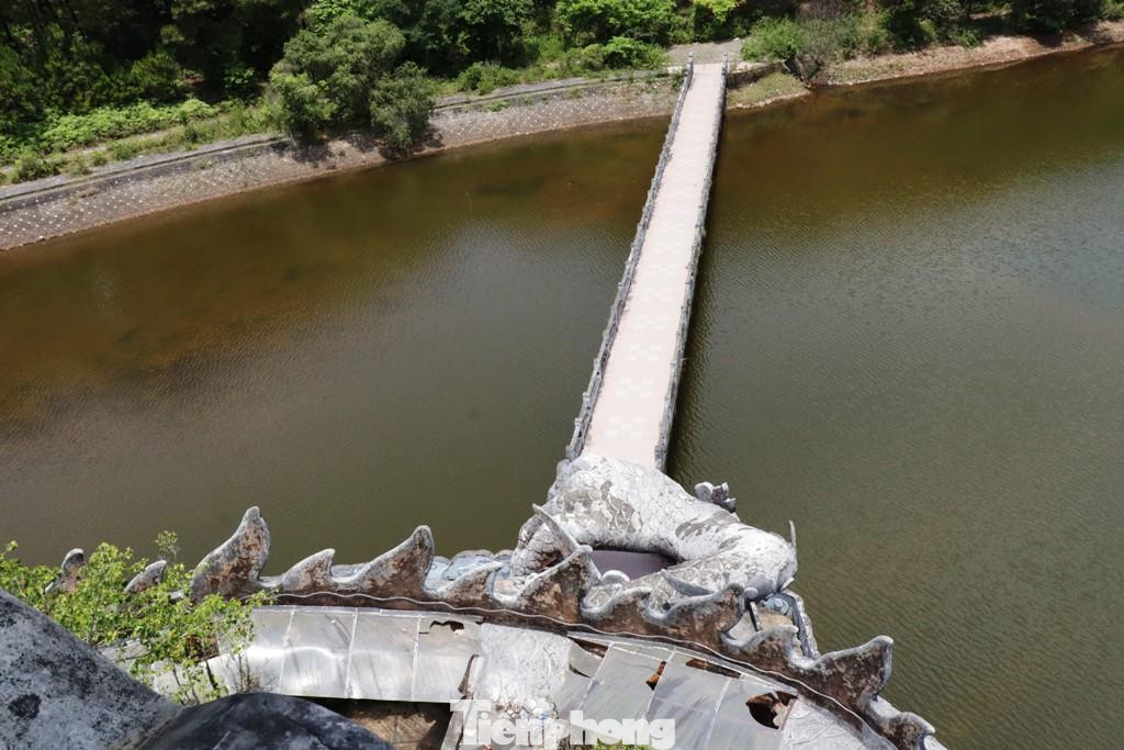 Nơi đây dù 2 lần đổi chủ đầu tư nhưng khai thác không hiệu quả. Ảnh: N.V Nơi đây dù 2 lần đổi chủ đầu tư nhưng khai thác không hiệu quả. Ảnh: N.V