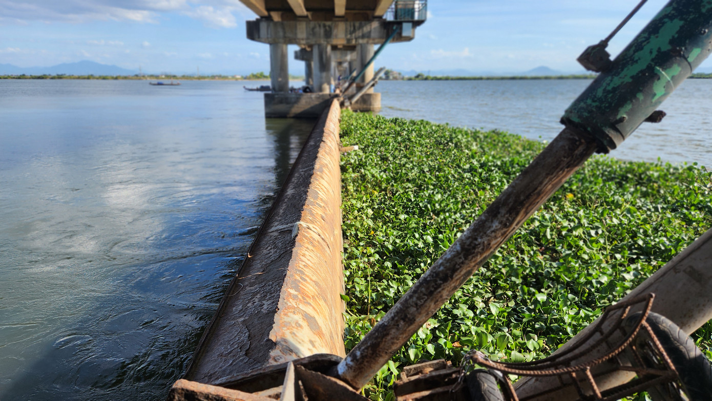 Trước thực trạng đáng báo động đó, mới đây Bộ NN&amp;PTNT đã ban hành Quyết định phê duyệt thành phần Dự án sửa chữa cấp bách đảm bảo an toàn công trình này với tổng mức đầu tư hơn 348 tỷ đồng. Dự án được Bộ NN&amp;PTNT giao cho Ban Quản lý Dự án Đầu tư Xây dựng công trình NN&amp;PTNT tỉnh TT-Huế làm chủ đầu tư.